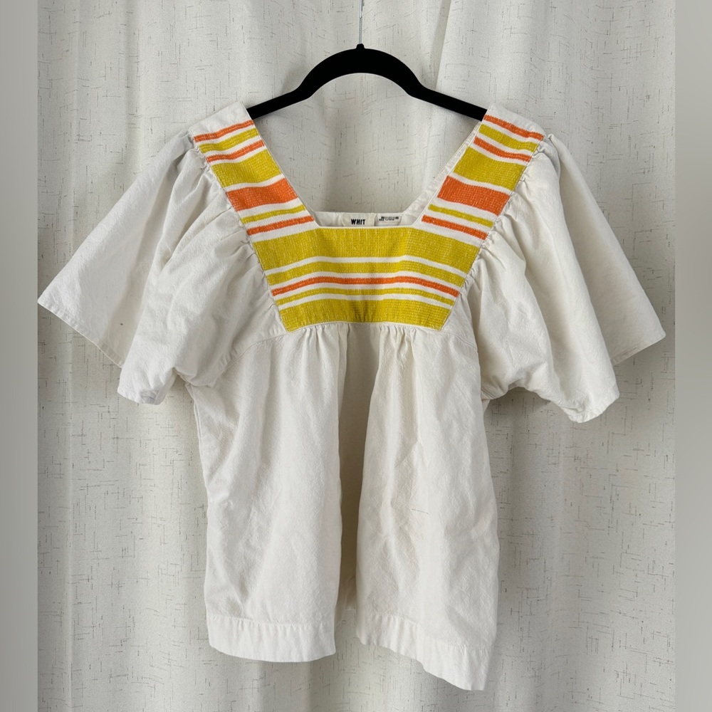 WHIT top small